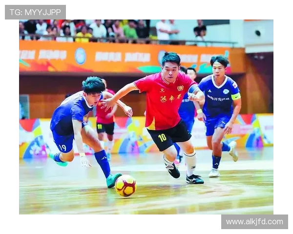 中国足球联赛新赛季正式开幕 赛场激烈竞争掀起热潮 中国足球联赛新赛季正式开幕 赛场激烈竞争掀起热潮