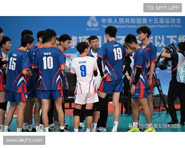 篮球世界杯：中国男篮力克欧洲劲旅晋级四强，历史性突破引发热烈讨论