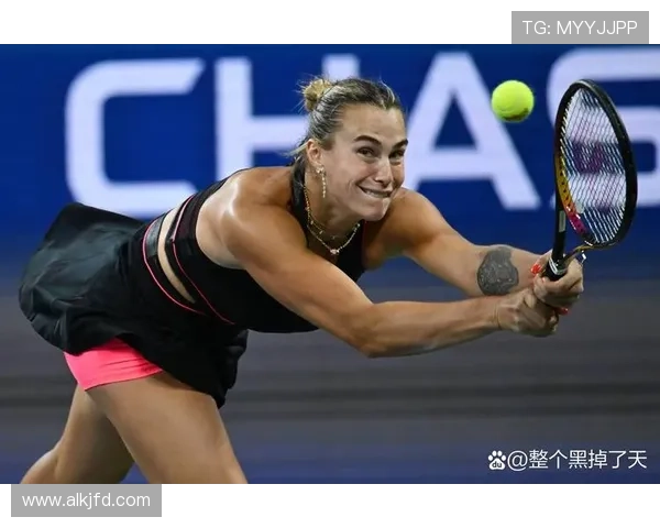 网球赛季精彩纷呈 世界排名变化引发球迷热议